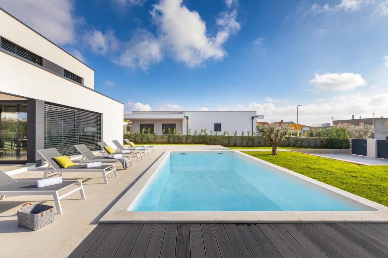 Amazing Private Villa With Outdoor Swimming Pool In Vodnjan Exteriér fotografie