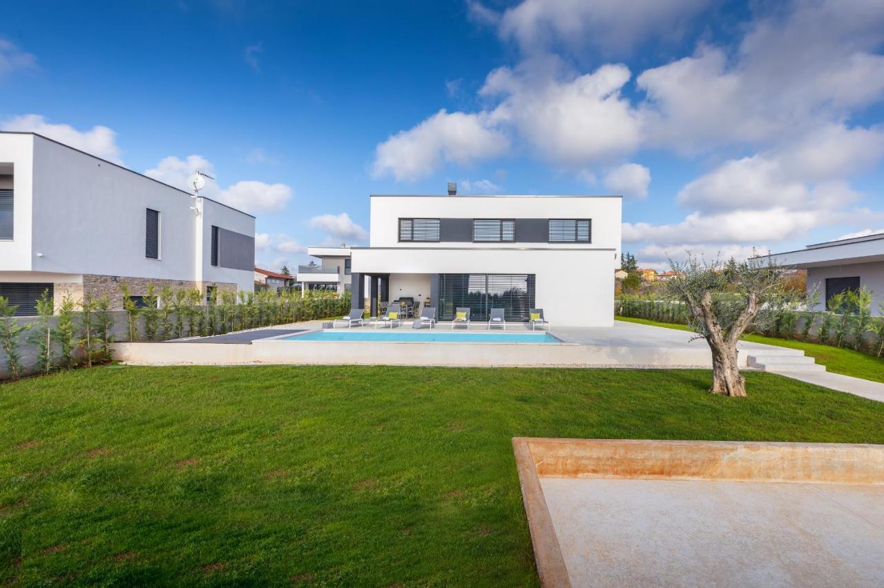 Amazing Private Villa With Outdoor Swimming Pool In Vodnjan Exteriér fotografie