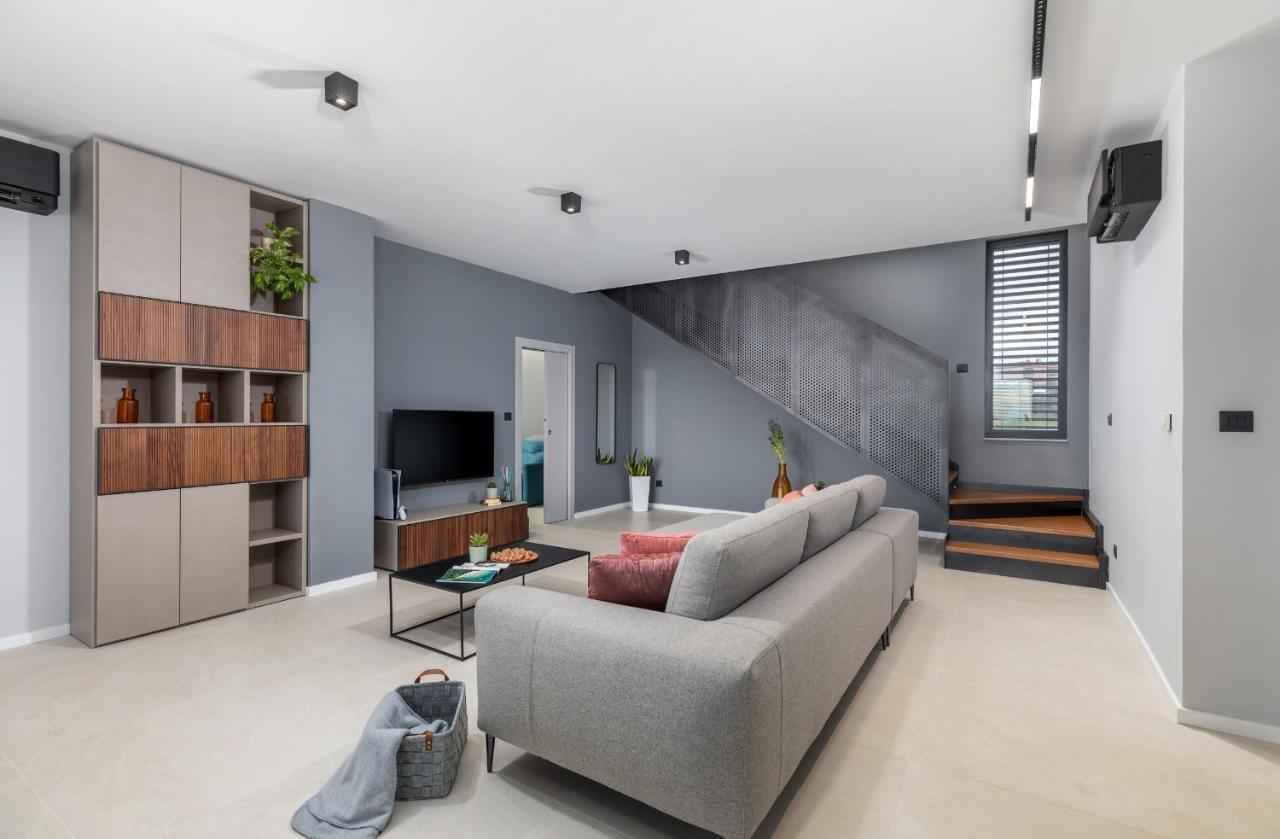Amazing Private Villa With Outdoor Swimming Pool In Vodnjan Exteriér fotografie